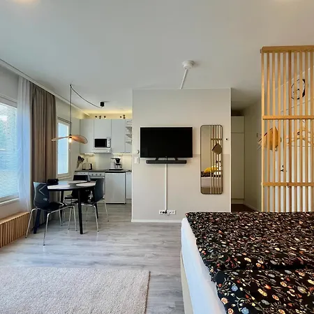 Cozy - Car Parking - Queen Bed - Wifi * Vaasa